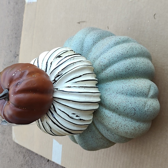 Three tier 12 in tabletop pumpkin - Picture 3 of 4